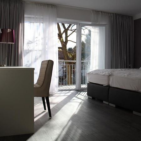 Victoria Living Hotel Jockgrim ภายนอก รูปภาพ