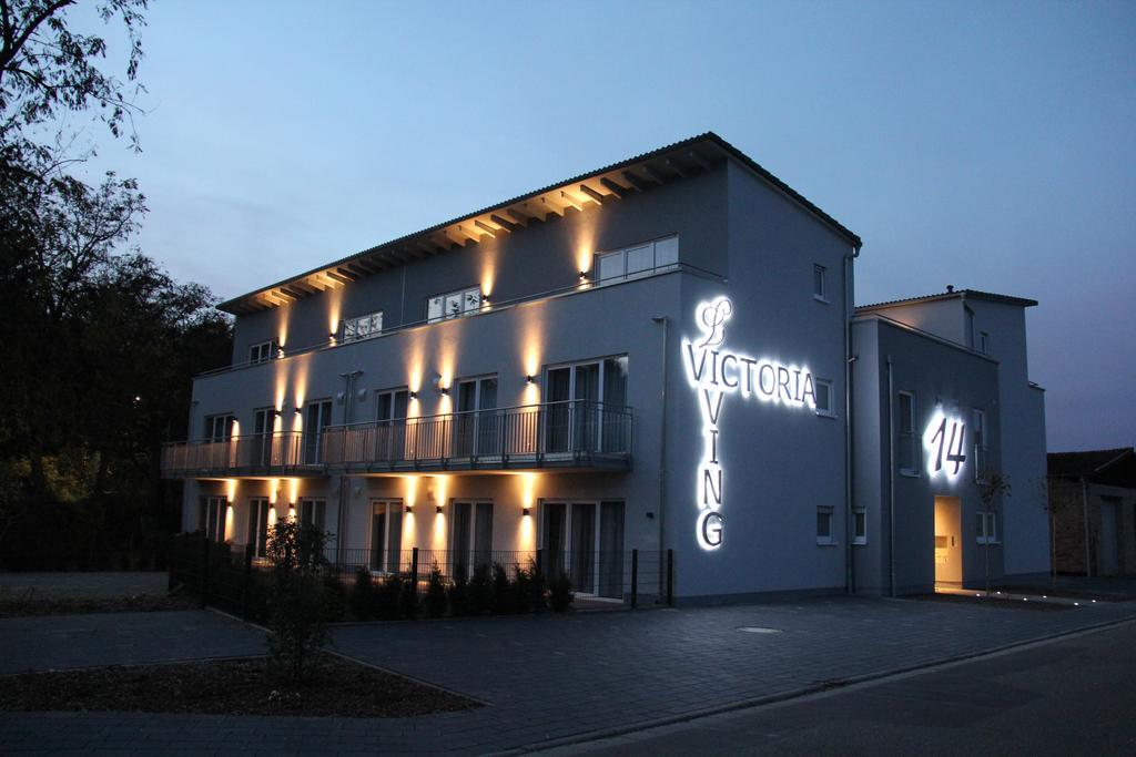 Victoria Living Hotel Jockgrim ภายนอก รูปภาพ