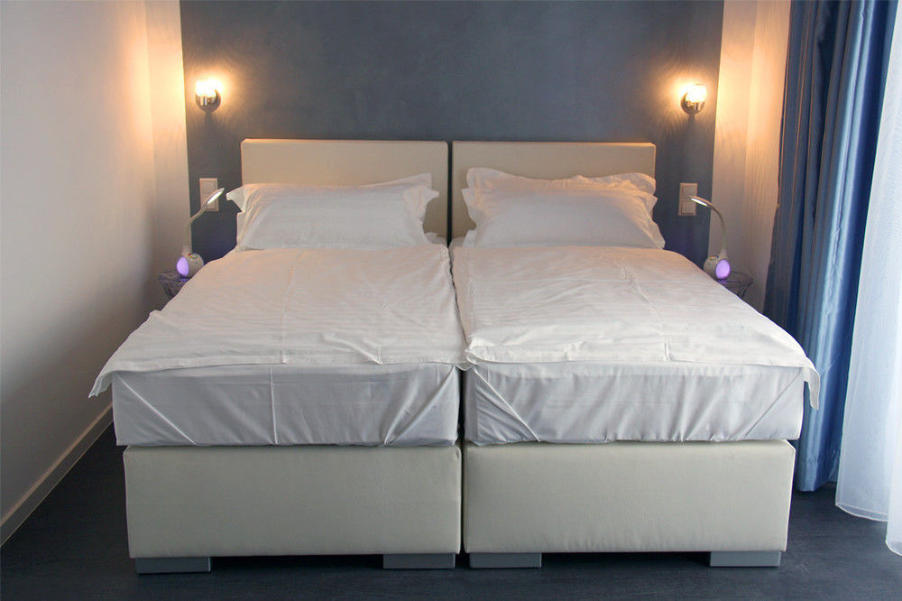 Victoria Living Hotel Jockgrim ภายนอก รูปภาพ