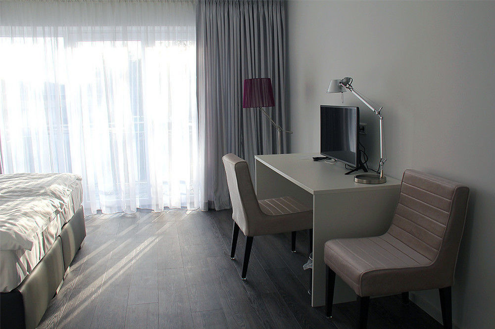 Victoria Living Hotel Jockgrim ภายนอก รูปภาพ